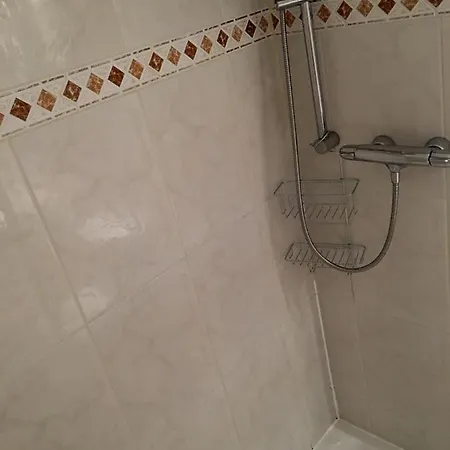 Paulhouseintur מלון דירות
